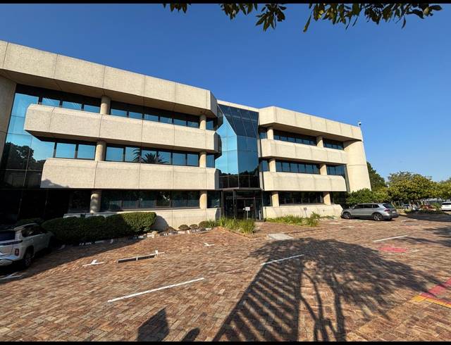 190M² OFFICE TO LET IN TYGER VALLEY